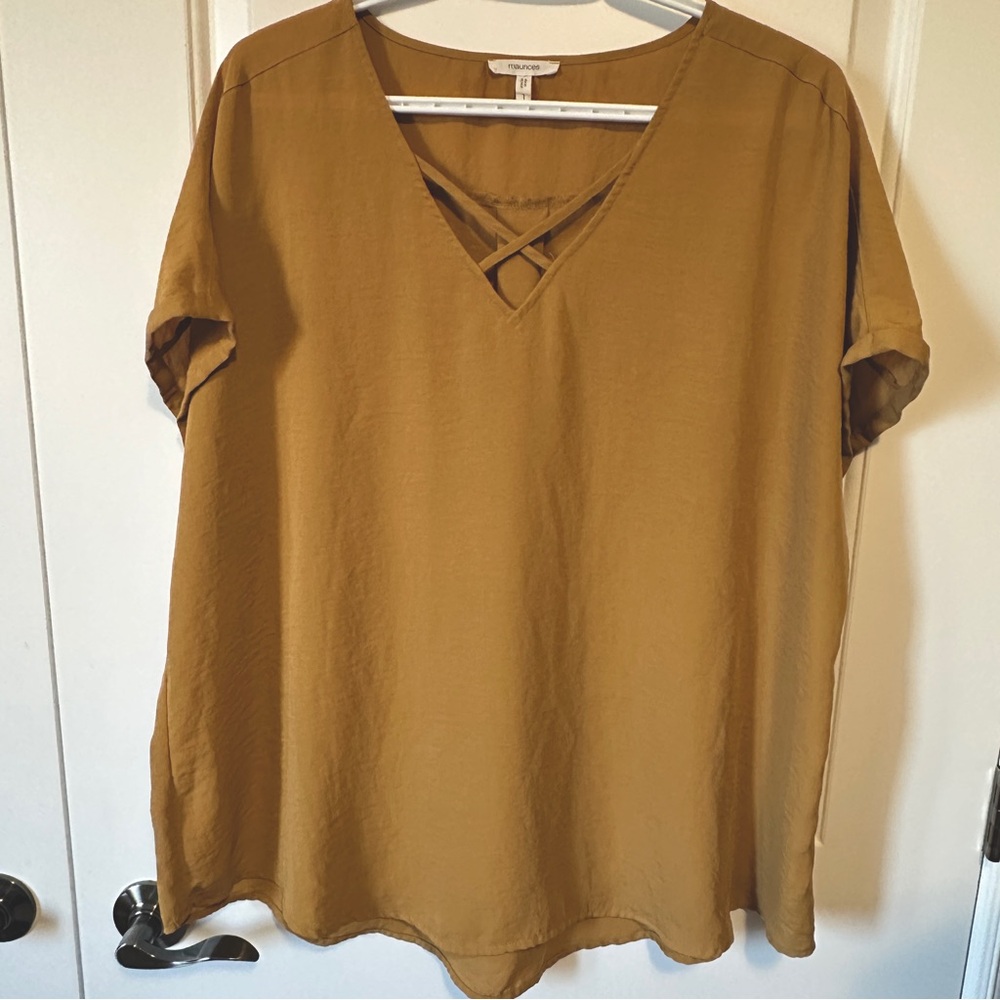 Maurices lattice neck blouse, mustardy-brown - sz 1